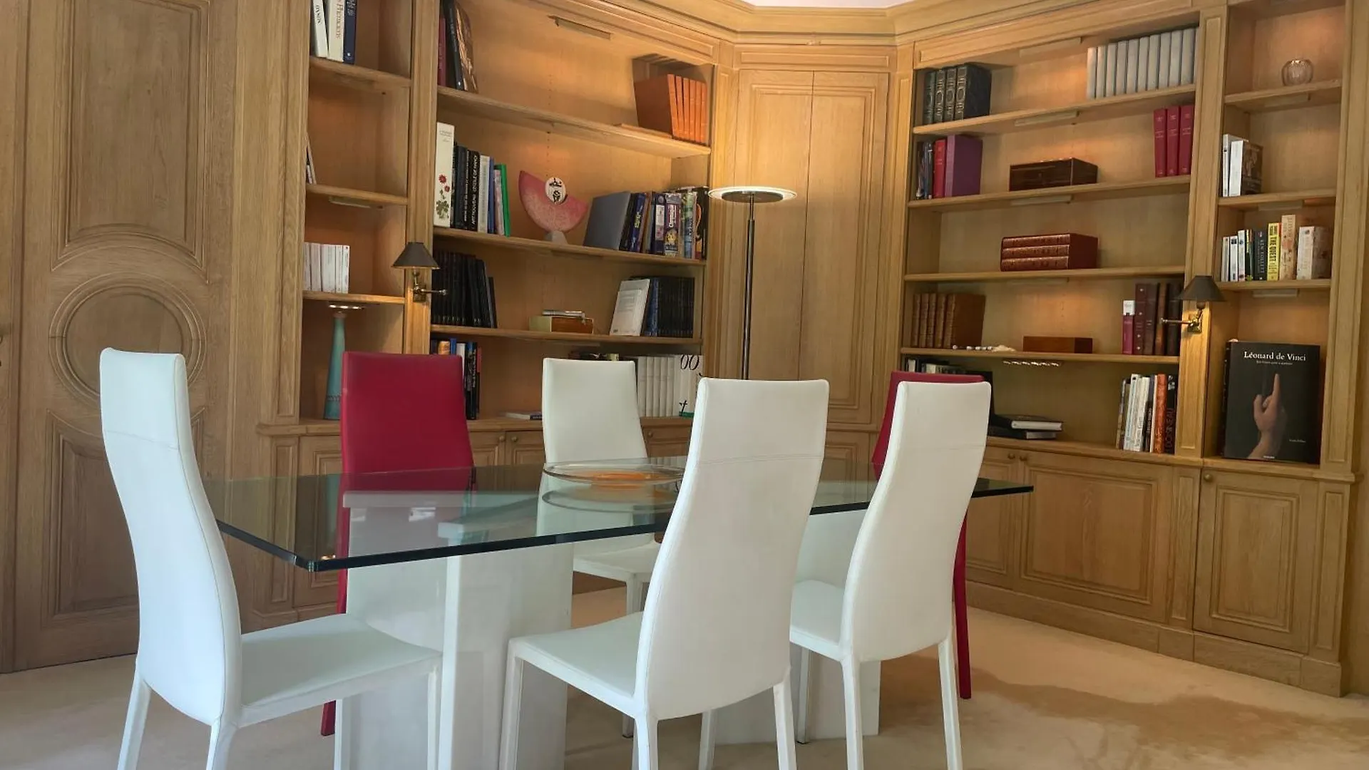 Exclusive 106 M2 With Terrace Avenue Raphael Apartment Paris 0*,  France