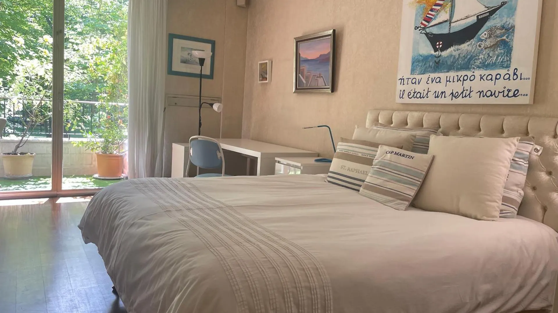 Exclusive 106 M2 With Terrace Avenue Raphael Apartment Paris